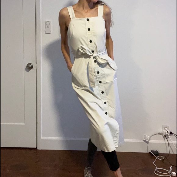 Universal Threads, Button Up Tie waist Dress, White/Cream colored Size Small - Picture 4 of 7